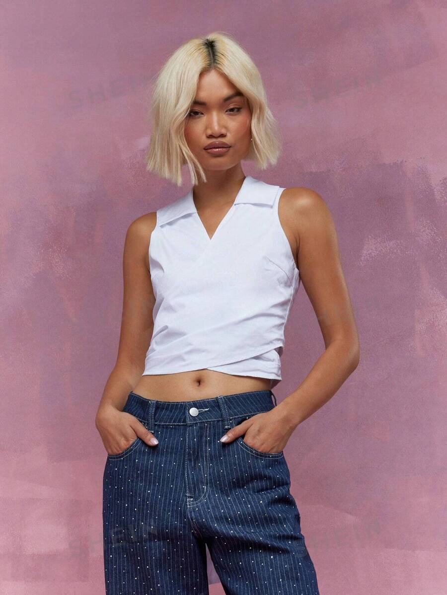 MISSGUIDED Parte superior corta con cuello de halter que se envuelve alrededor