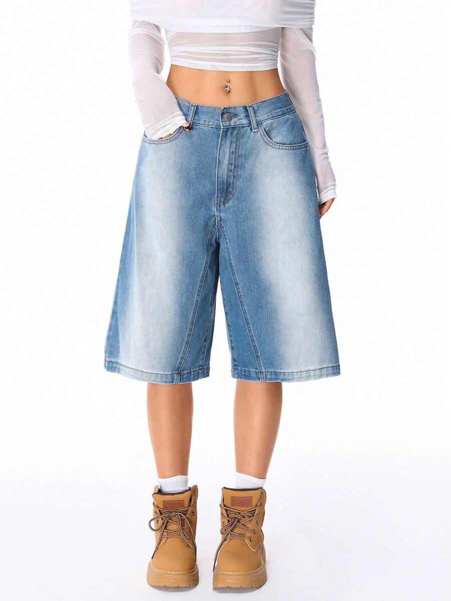 SHEIN EZwear Short de mezclilla azul claro desgastada para mujer