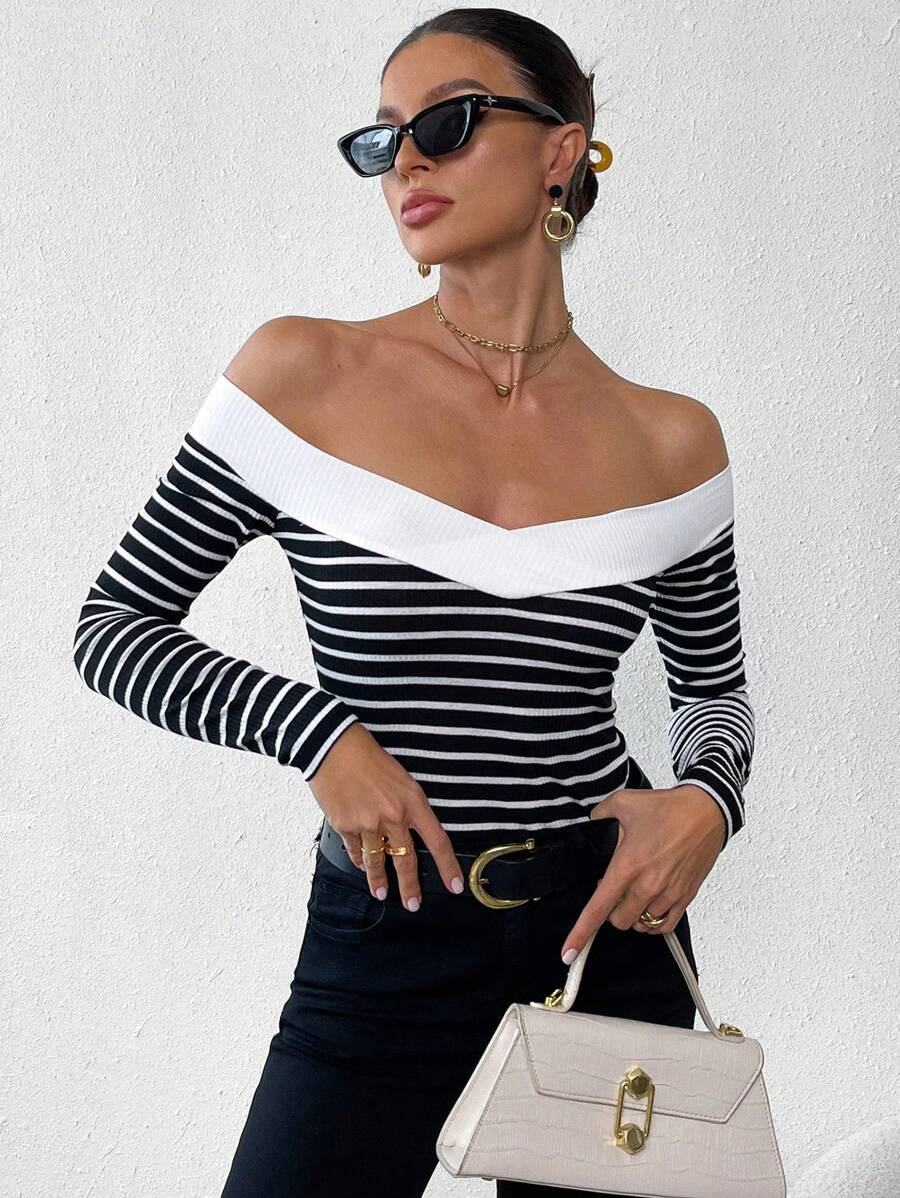SHEIN Privé Women's Black And White Striped Strapless Long Sleeve T-Shirt Top,Sexy And Elegant Style,Off Shoulder Top,Off Shoulder Long Sleeve,Spring, Fall And Winter Tops,Suitable For Daily, Commuting, Holiday,Dating