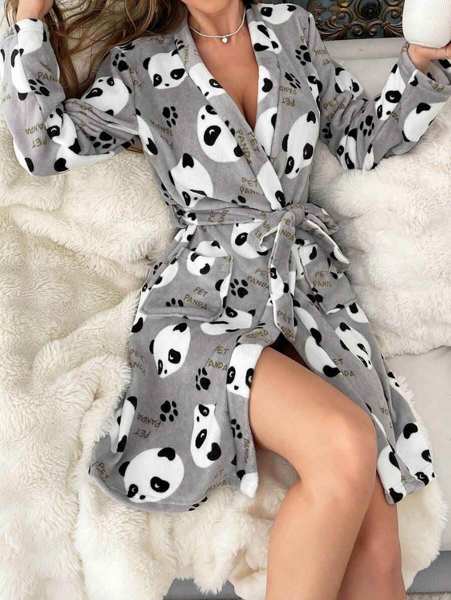 Szlafrok flanelowy z kieszeniami w pandę dla kobiet