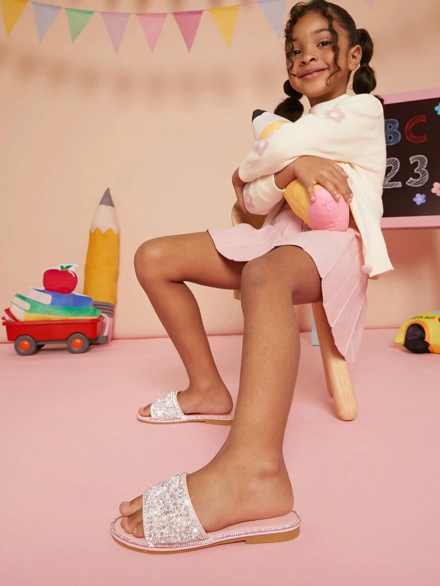 Mini mi Kinder Schlüpf-Sandalen mit Perlen Verzierungen und Strass Details - Süß, Stylisch & Luxuriöse Bequemlichkeit für kleine Prinzessinnen