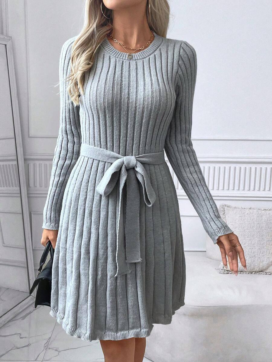 SHEIN LUNE Vestido suéter corto casual minimalista de cuello redondo, manga larga, con lazo frontal, unicolor