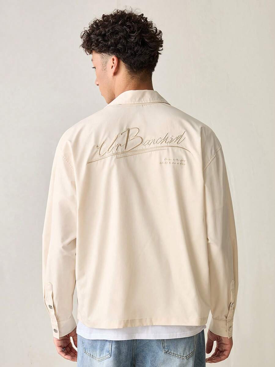 Manfinity VCAY Camisa tejida de manga larga con estampado de letra inglesa, de corte holgado, informal, para hombres jóvenes