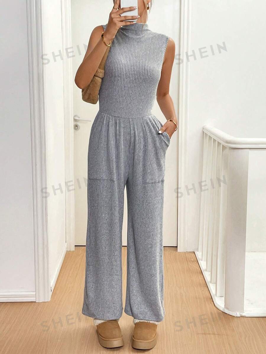 SHEIN Essnce Mono de unicolor con cuello en V y sin mangas para mujeres, monos de verano, monos para mujeres, atuendos de otoño para mujeres, monos de forro polar
