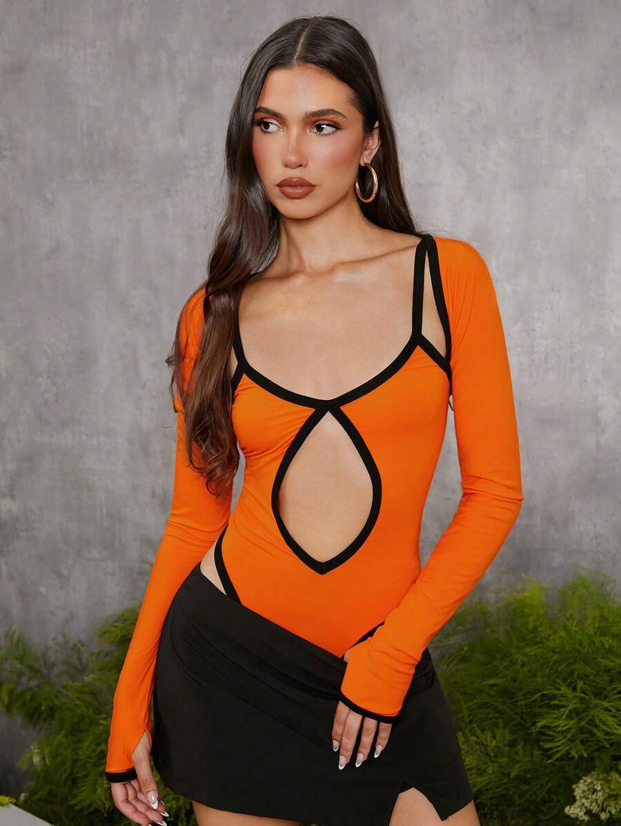 evoluSHEIN X Anitta VICTOR VON SCHWARZ Designer Contrasted Binding Cut-Outs Thumb Hole Long Sleeve Bodysuit, Holiday, Thanksgiving, Spring & Summer, Festival
