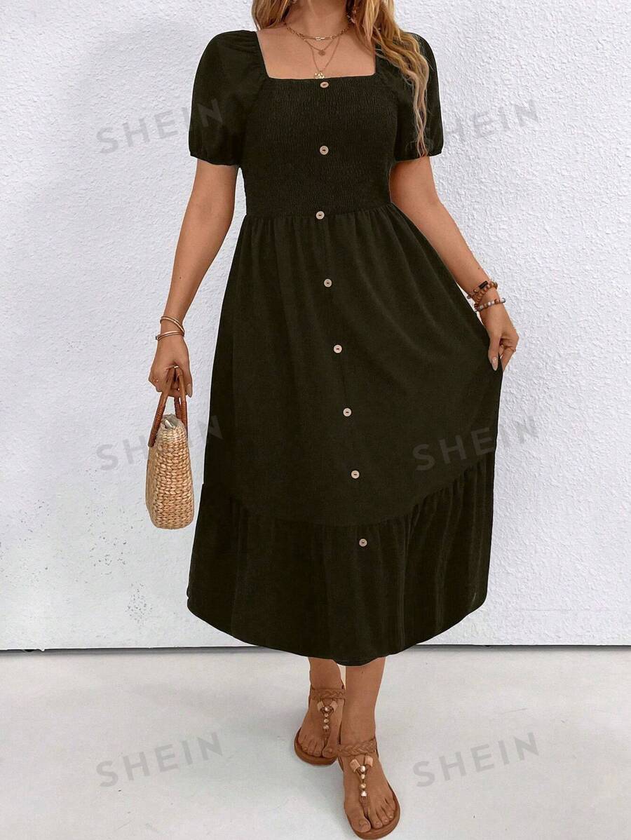 SHEIN LUNE Vestido casual de verano para mujer de talla grande con cuello, manga corta abultada, decoración de botones y volante en el bajo