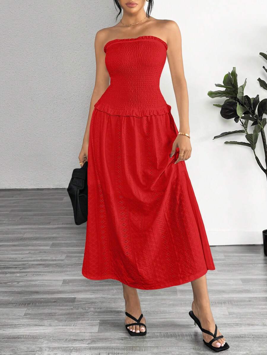 SHEIN Essnce Robe ample boho décontractée pour femmes, à plissage, sans bretelles, pour l'été, robe longue