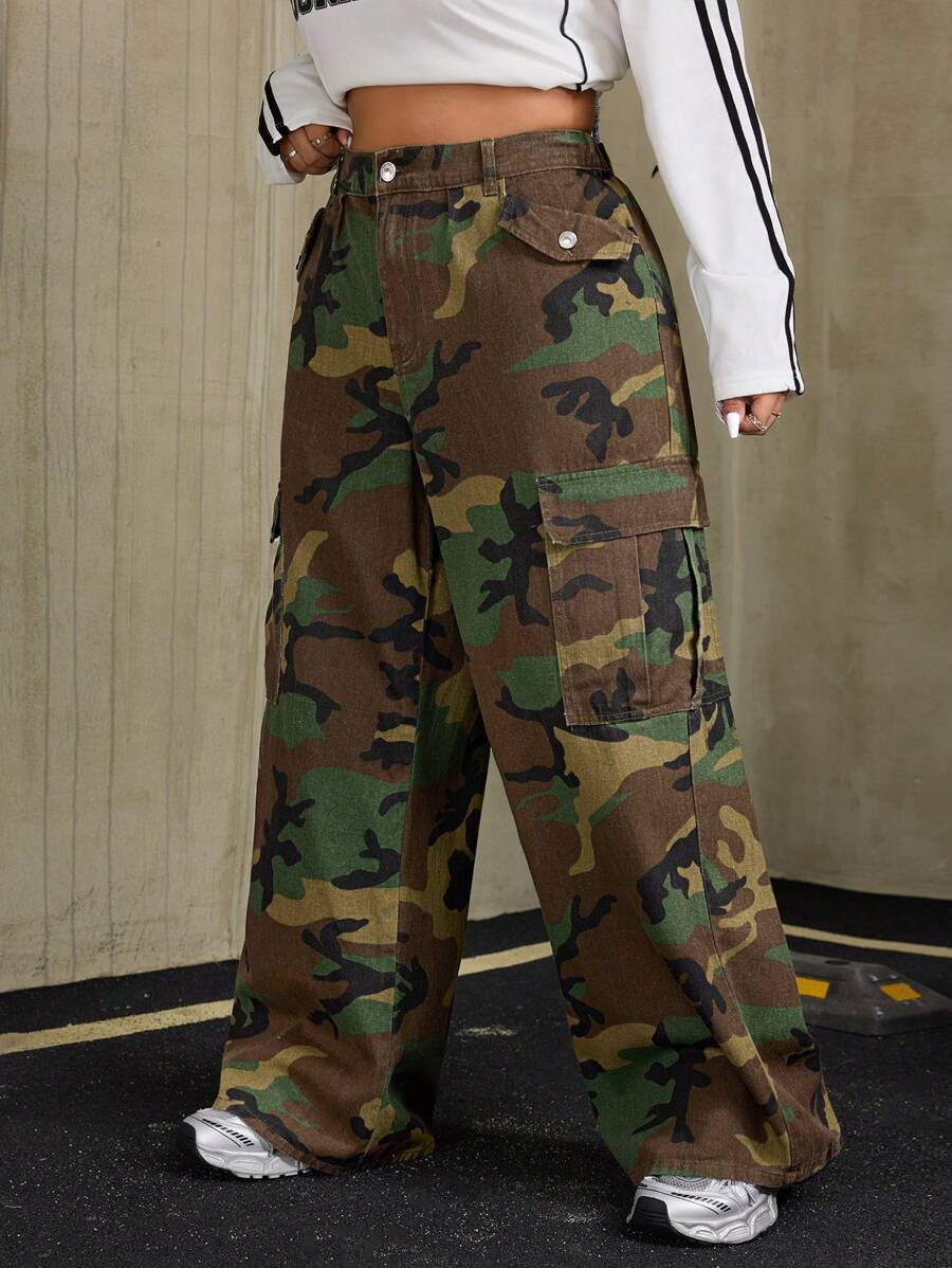 SHEIN ICON Plus Size Women Wide Leg Loose Washed Camouflage Cargo Denim Pants