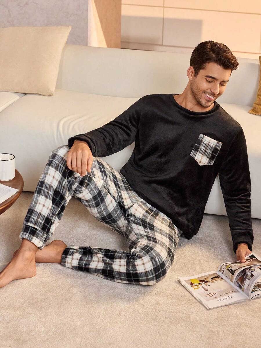 Manfinity Underwear&Sleepwear Basics 2 piezas Conjunto de prendas de estar en casa para hombre de cuello redondo de unicolor, de manga larga, con parche, estilo simple