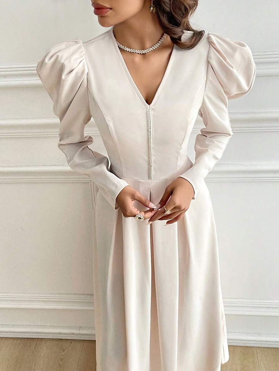 Modelyn Women's Elegant Solid Color Bishop Sleeve Dress, Spring & Autumn