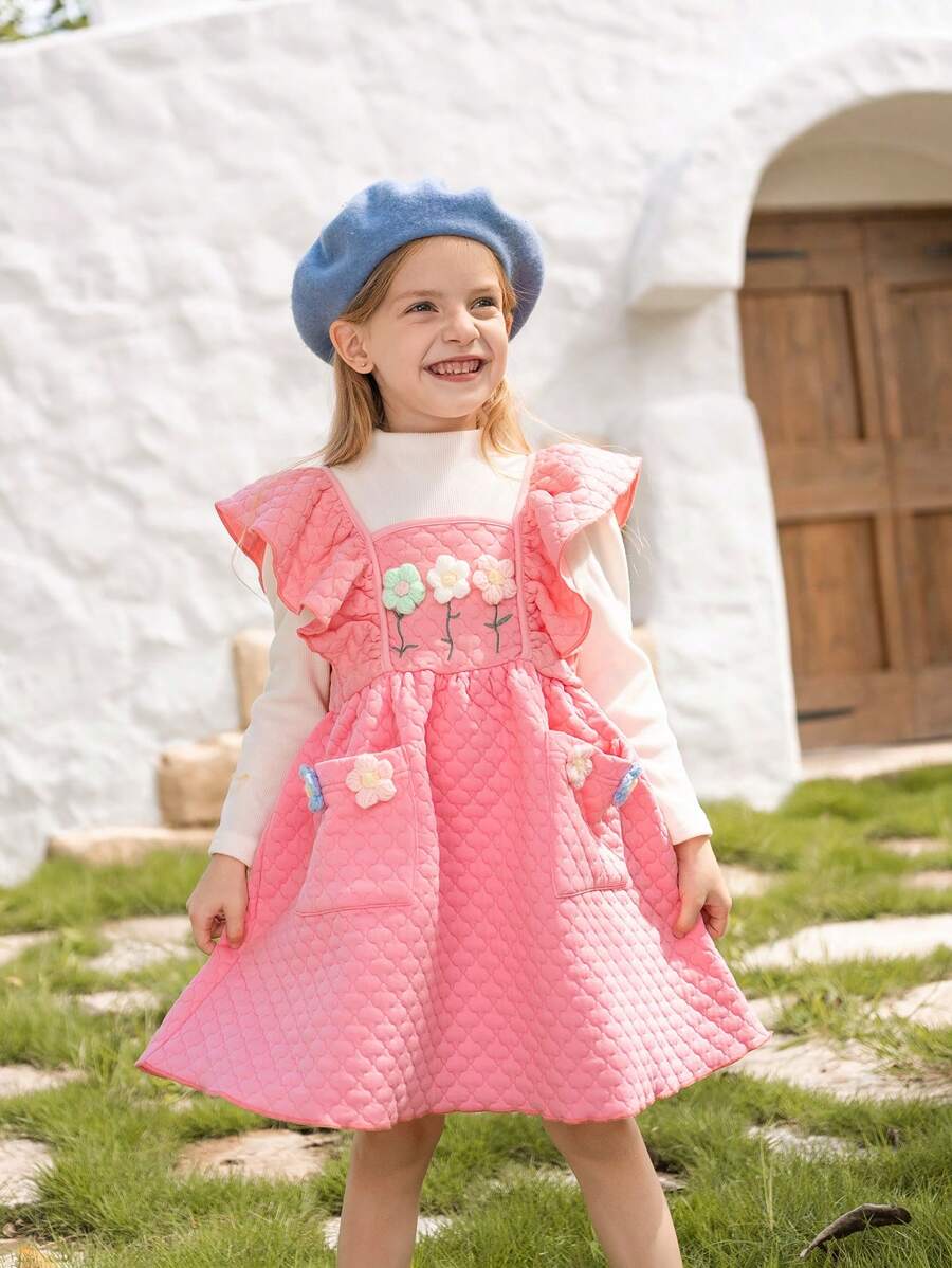 SHEIN 2 piezas/set Niñas pequeñas Traje de festival de invierno con top de cuello alto blanco acanalado con mangas con volantes y falda deslizante con decoración de flores bordadas rosas