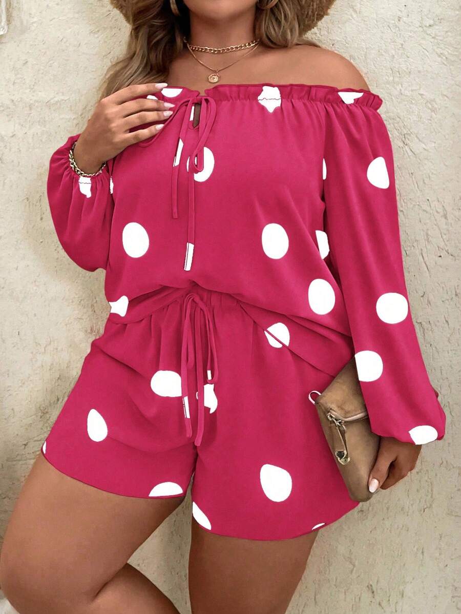 SHEIN LUNE Plus Size Leisure Polka Dot Print Off-Shoulder Blouse And Shorts 2pcs Set