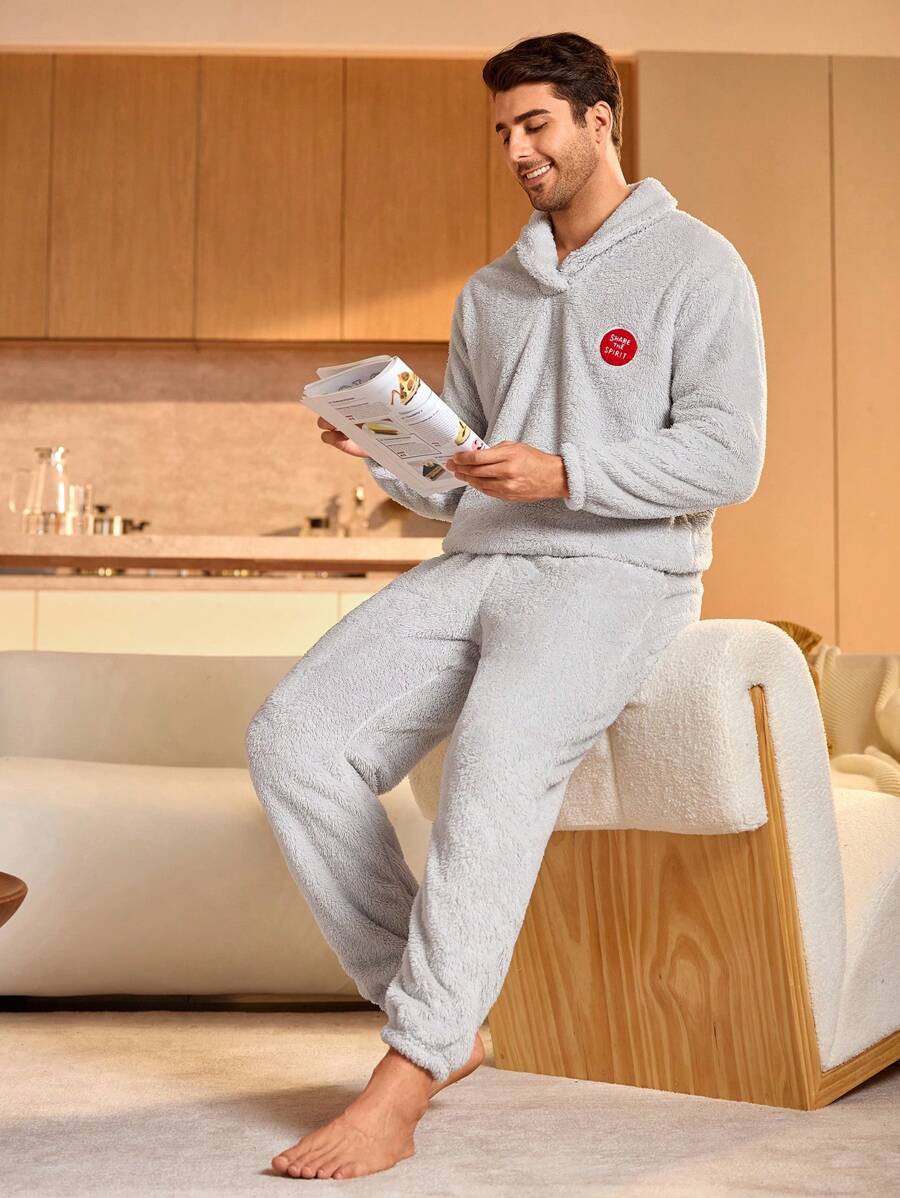 2 piezas Conjunto de ropa de estar en casa con top de manga larga en unicolor y pantalones minimalista para hombre
