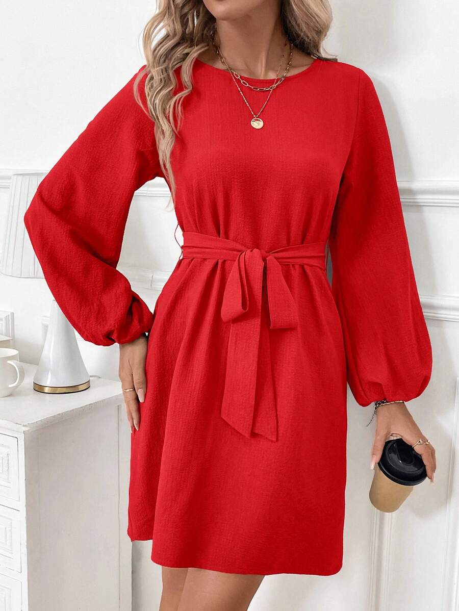 SHEIN Clasi Robe élégante à la mode avec manches bouffantes longues, ceinture à nœud et jupe courte, polyvalente pour tous les jours, adaptée pour le printemps, l'automne et l'hiver