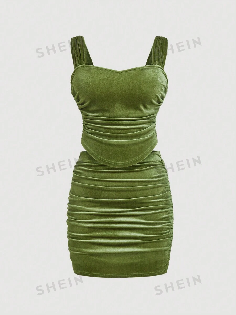 SHEIN MOD 2 piezas Conjunto de camisolas de tiras anchas fruncidas de terciopelo verde oscuro vintage para mujer talla grande