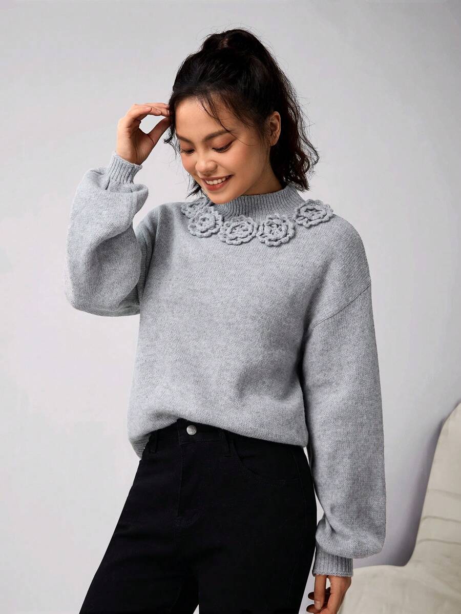 Girl & Teen Girls' Elegant Floral 3D Decorated Crew Neck Sweater. The Distinctive 3D Floral Collar Decoration Adds A Unique Style Highlight To The Overall Look. The Refined Crew Neck Design Is Simple Yet Graceful, Offering Warmth And Comfort With Its Soft, Delicate Fabric Material. This Sweater Creates A Charming, Fashionable Look For Girl And Teen Girls, Allowing Them To Radiate Confidence And Charm At Social Events.