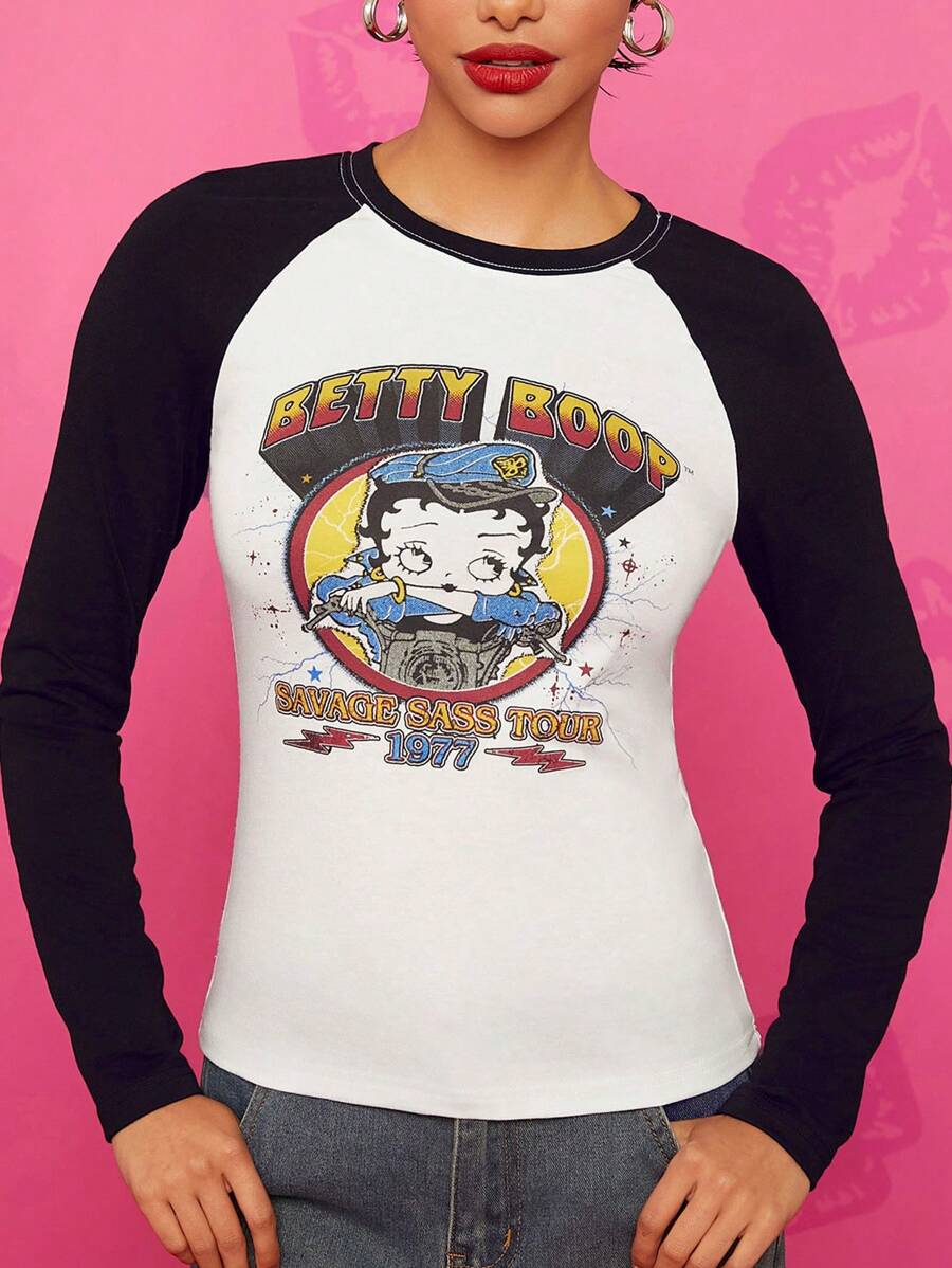 Betty Boop x SHEIN Camiseta ajustada de manga larga con bloque de color, caracteres de dibujos animados y estampado de letras para mujer, de estilo casual