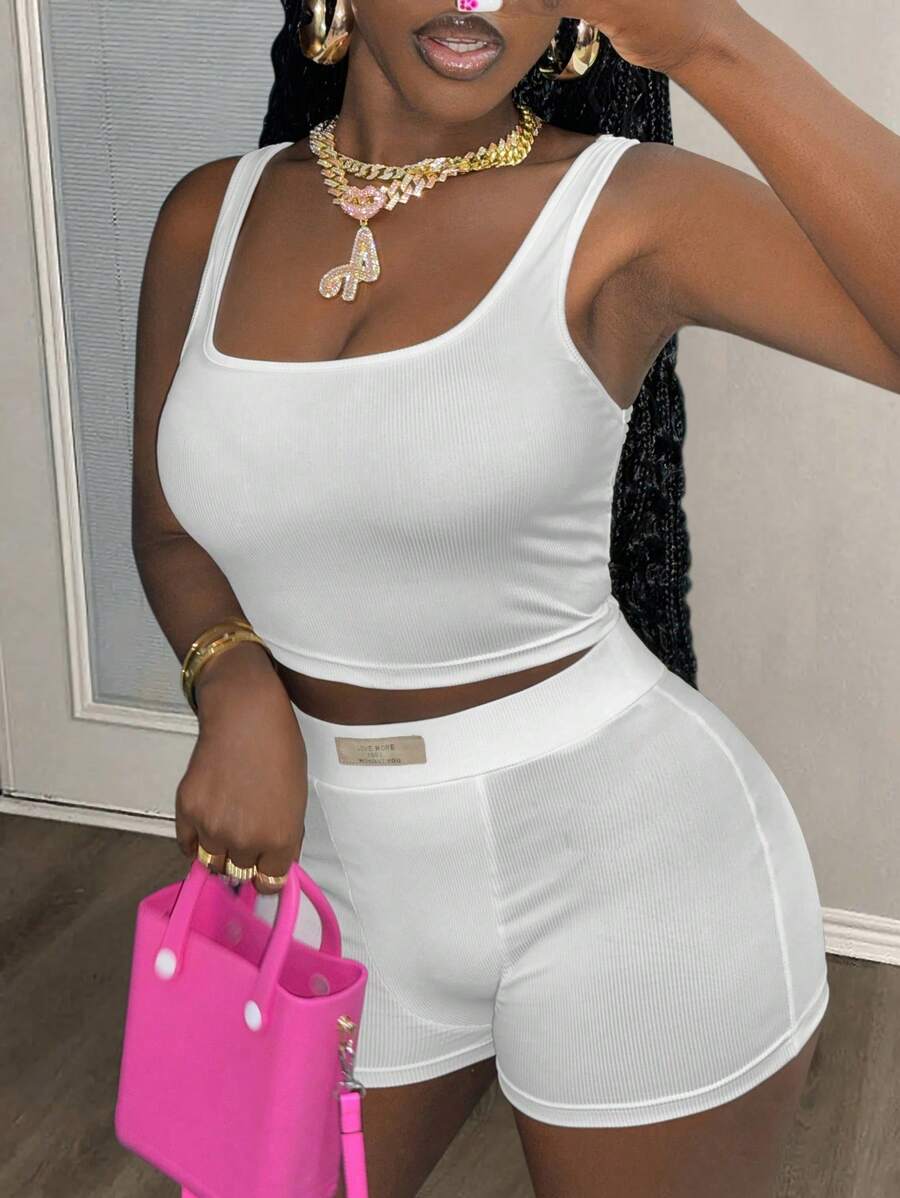 Slaydiva 2pcs/Set Women Casual Rib Pattern Tank Top And High Waist Letter Shorts Set