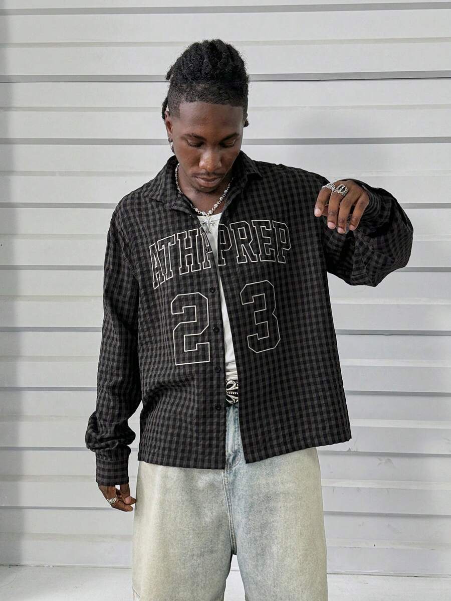 Manfinity VCAY Men's Loose Fit Checkered Long Sleeve Embroidered Shirt