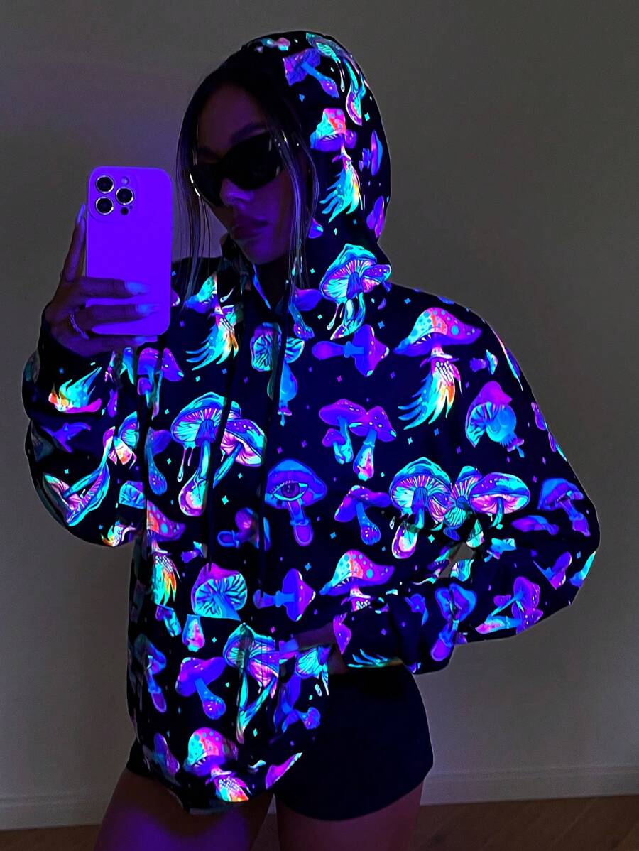 Flirla Black Fluorescent Mushroom Digital Print Hoodie Sweatshirt With Kangaroo Pocket And Drop Shoulder Casual Sports Wear,Long Sleeve Tops
