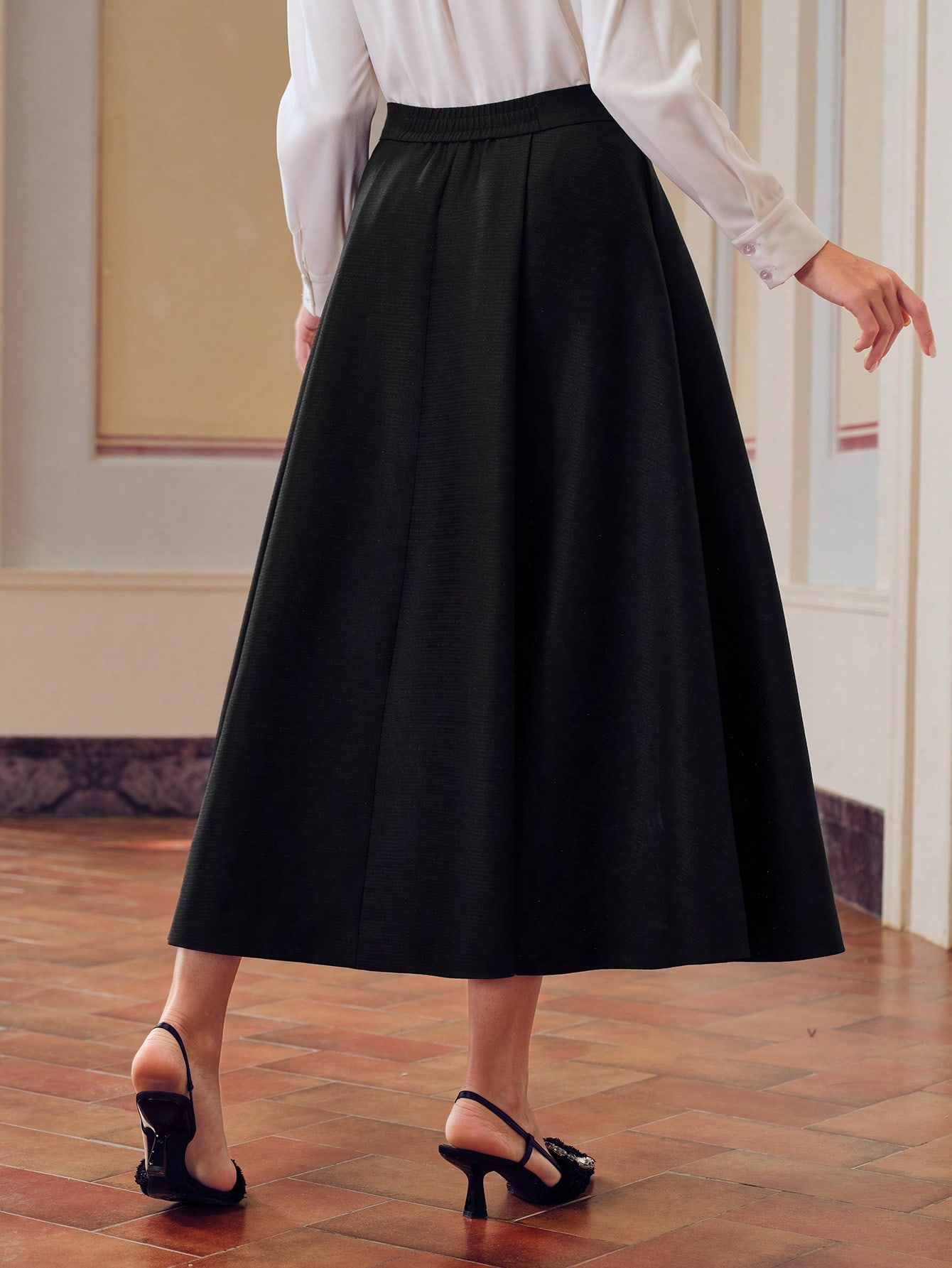 ZEYLAH FAUX PEARL AND RHINESTONE BOW WAIST FLARE SKIRT｜Motf