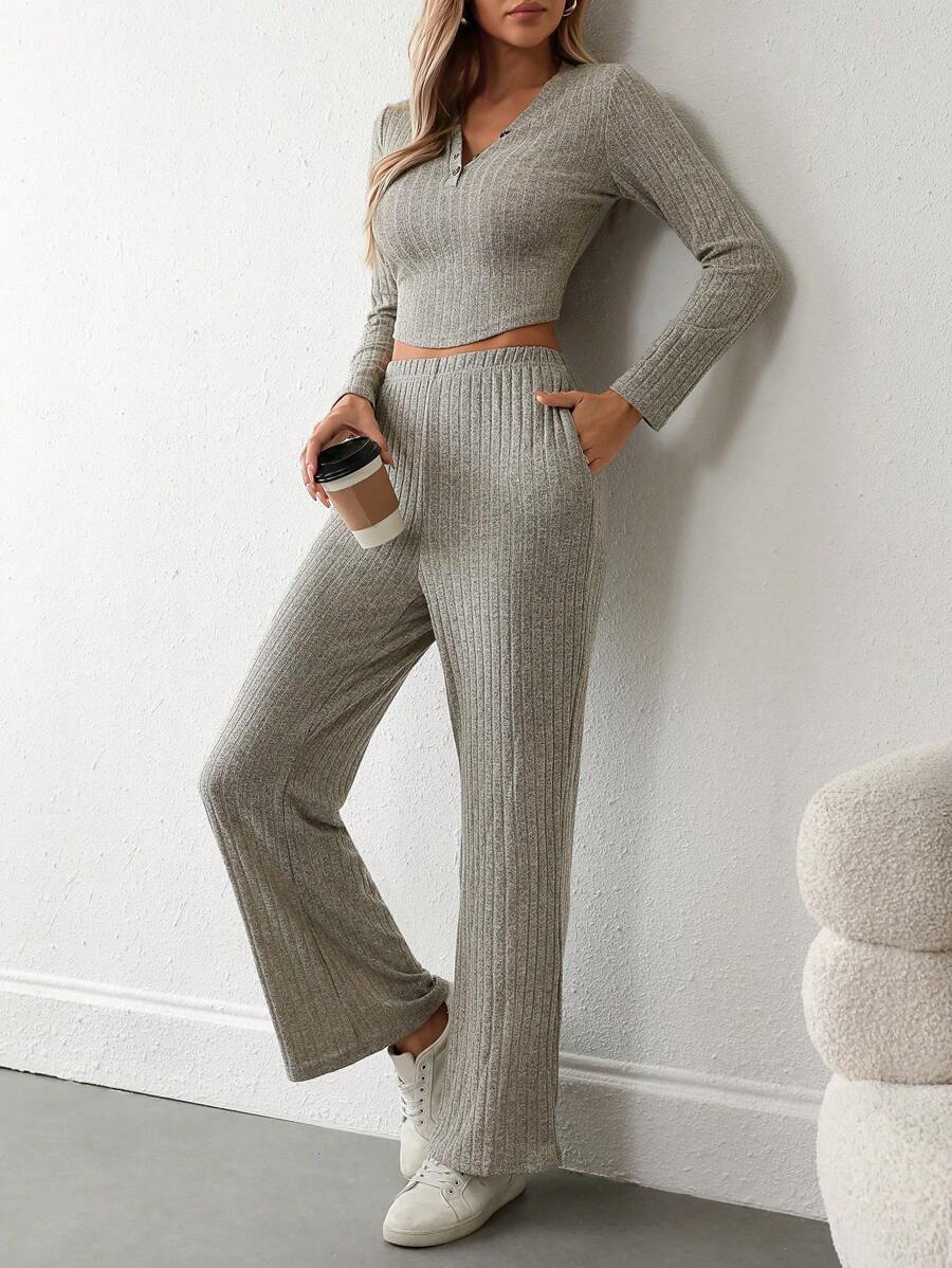 Chiquease 2pcs Women's Solid Color Long Sleeve Simple Casual Knit Top And Pants Set
