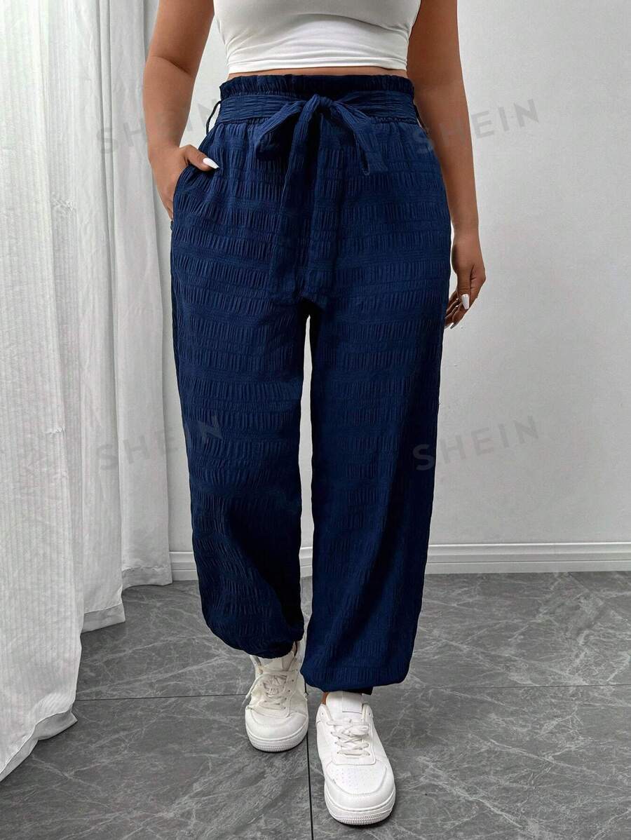 SHEIN Frenchy Pantalones holgados de talla grande para mujer de diseño con lazo en la cintura, de moda informal y transpirables, en azul marino/azul zafiro