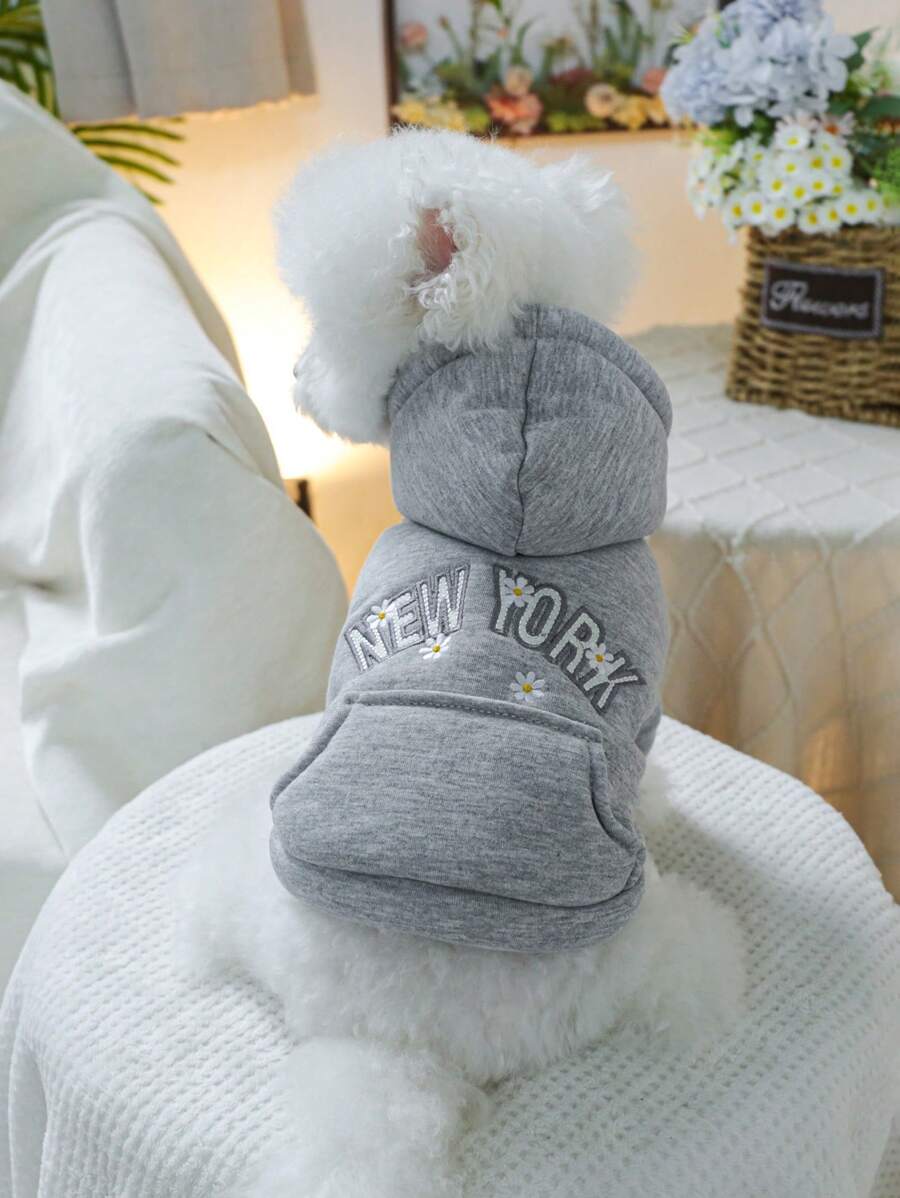 PETSIN 1pc Pet Autumn/Winter Grey Fleece Thick Hoodie Sweatshirt With New York Flower Embroidered Pattern, Casual Style Dog Coat