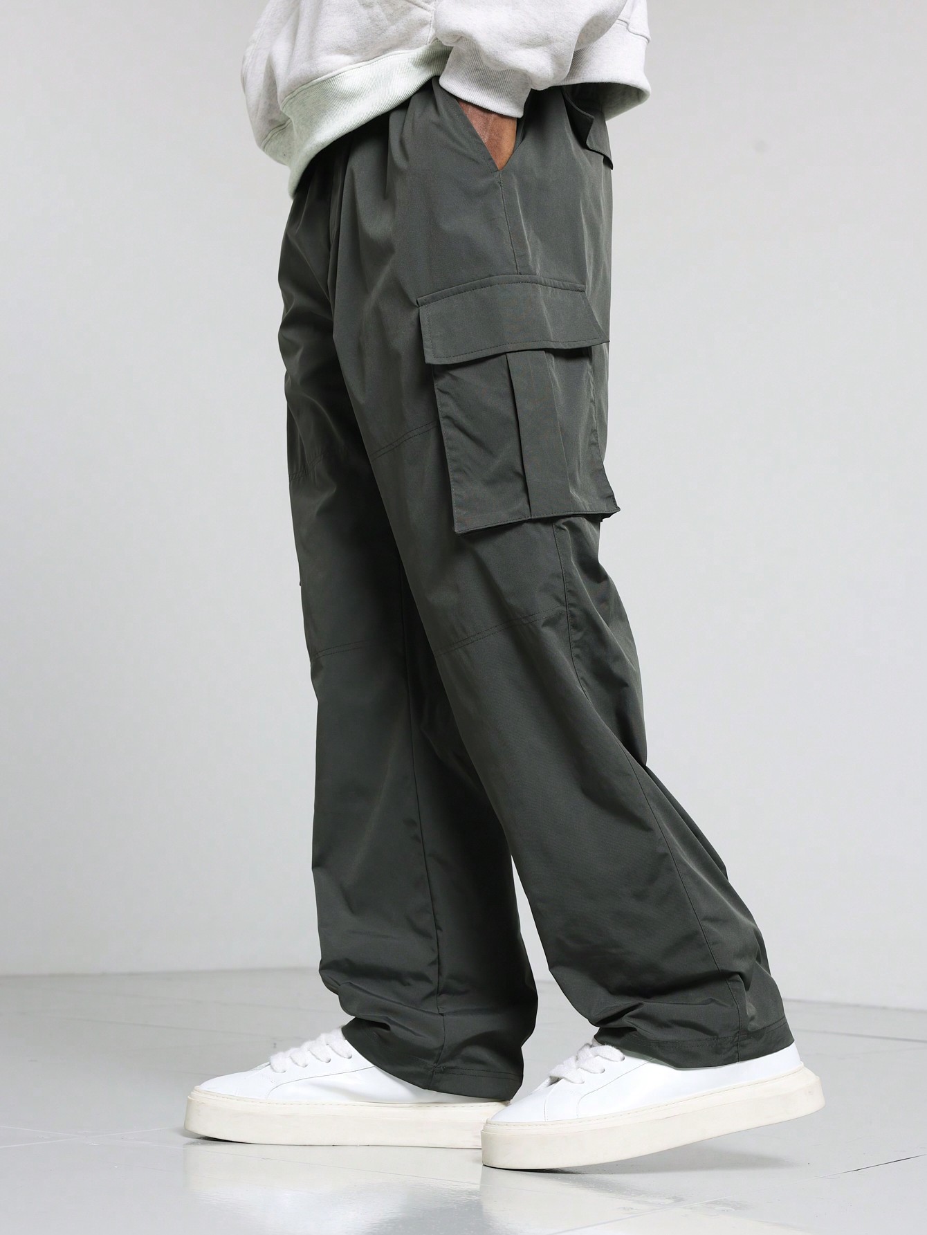 Skater Fit Nylon Cargo Pant｜Sumwon