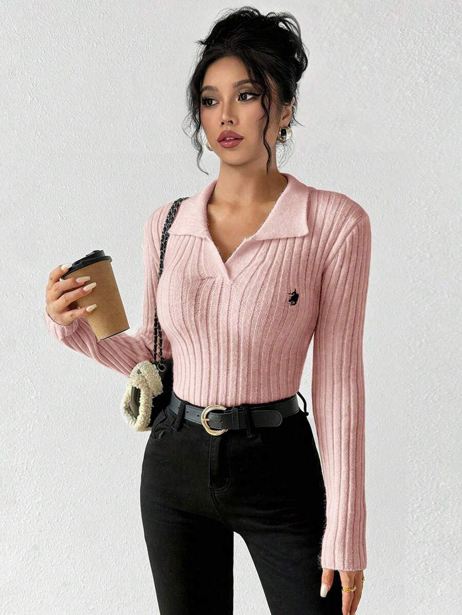 Chiquease Women's Long Sleeve Elegant Fitted Knight Pattern Knit Sweater
