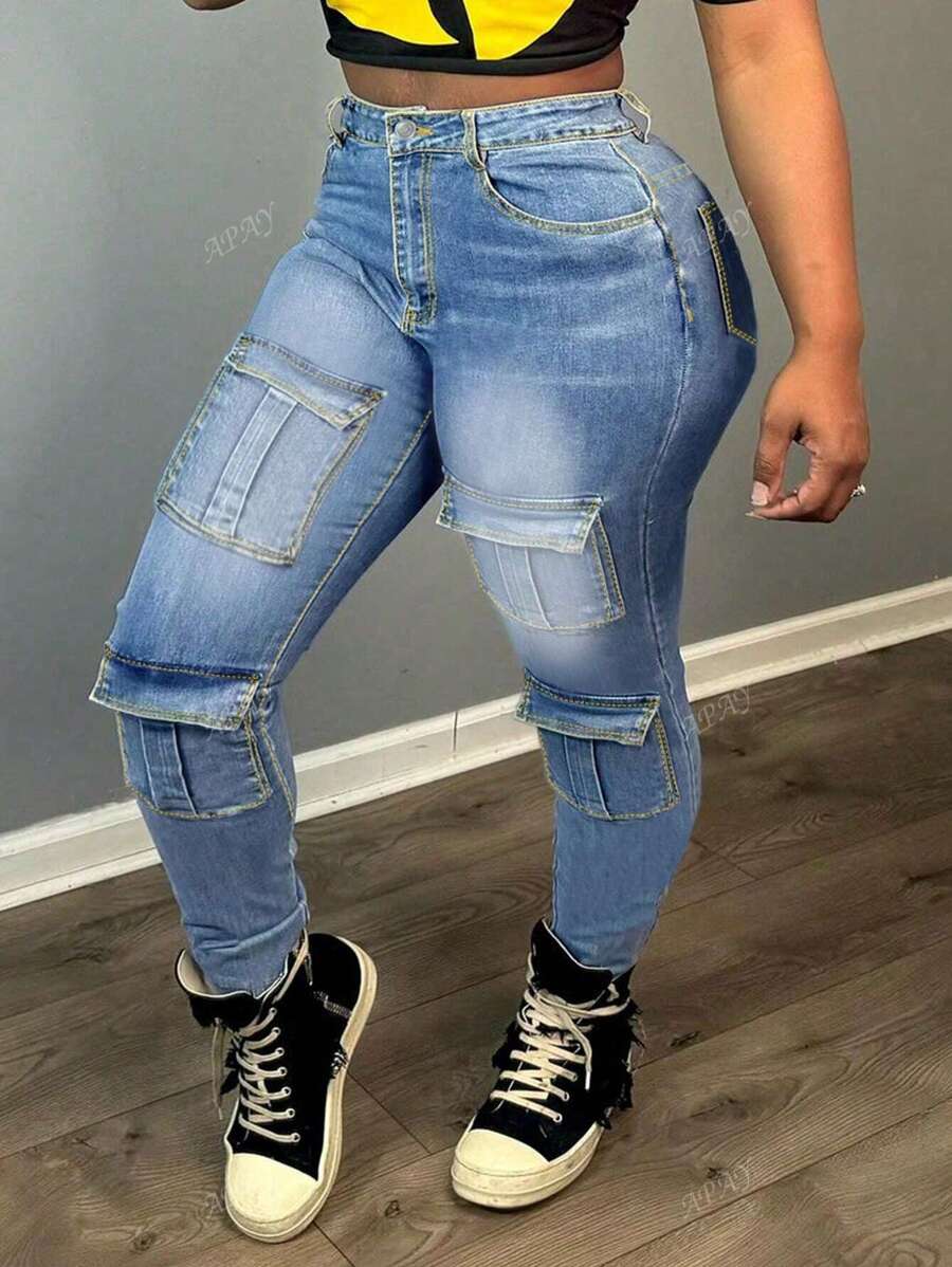 Women's Skinny Fit Jeans With Cargo Pockets