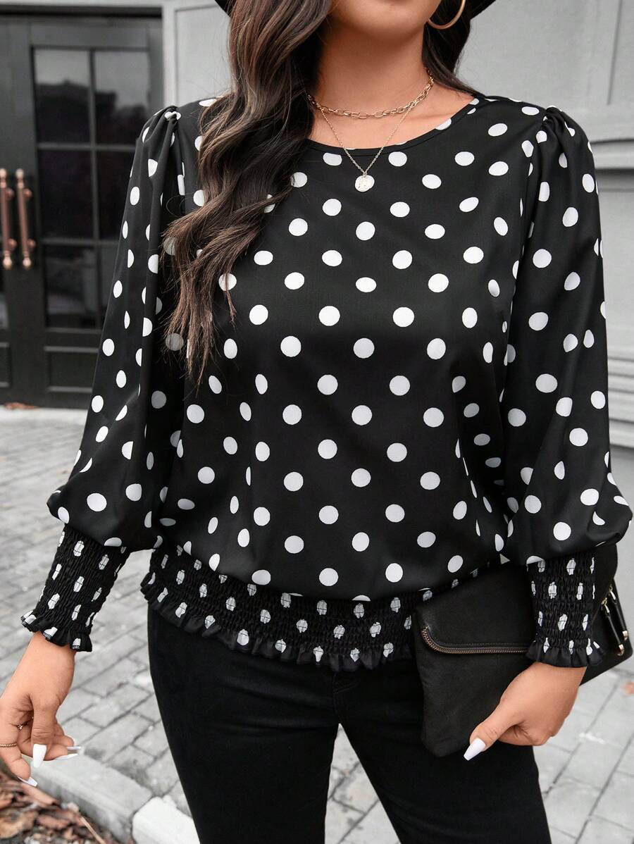 SHEIN LUNE Blusa con cuello redondo, volantes y manga larga con estampado de lunares para talla grande, conjunto para vacaciones