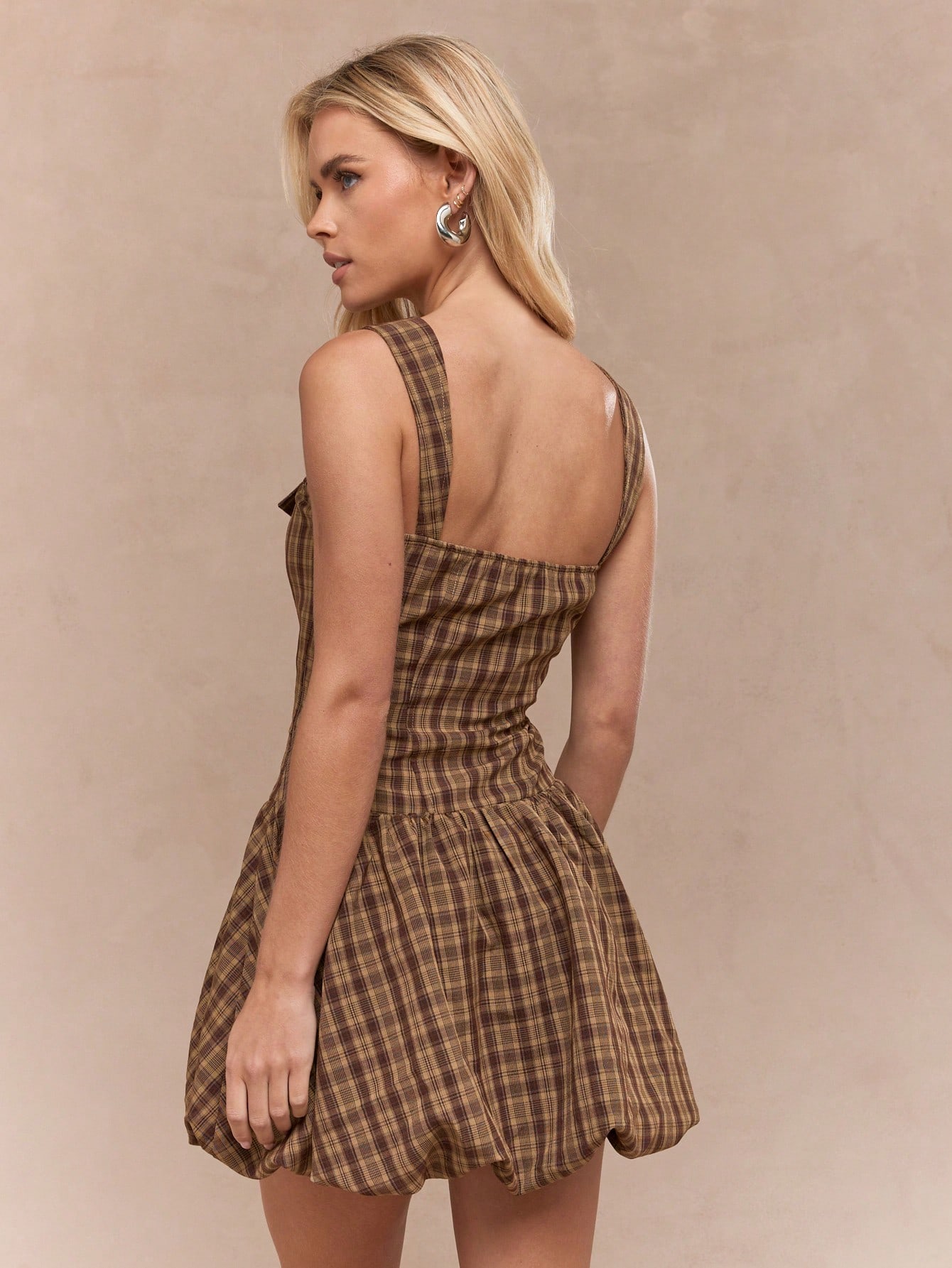 MISSGUIDED Street Checked Square Neck Shirt Detail Bubble