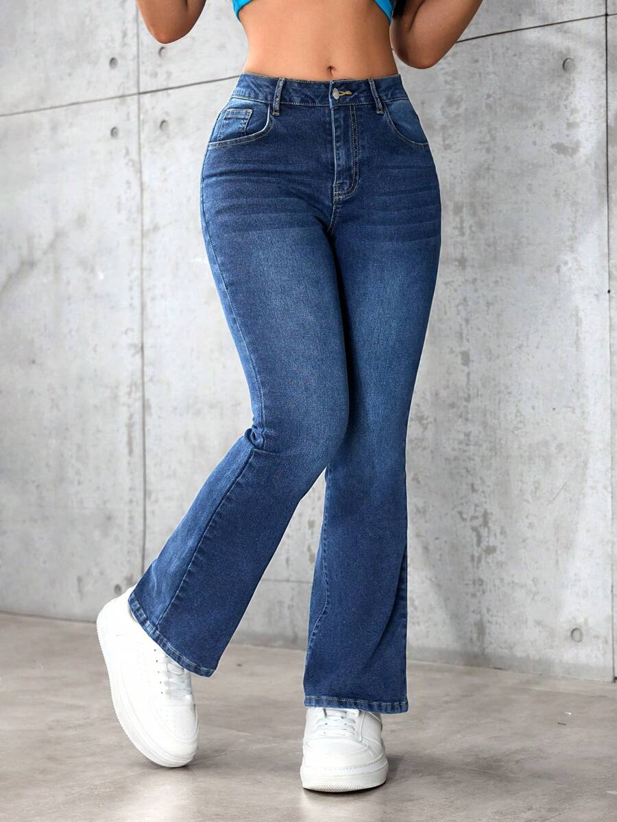 SHEIN PETITE Jeans acampanados delgados con diseño desgastado casual