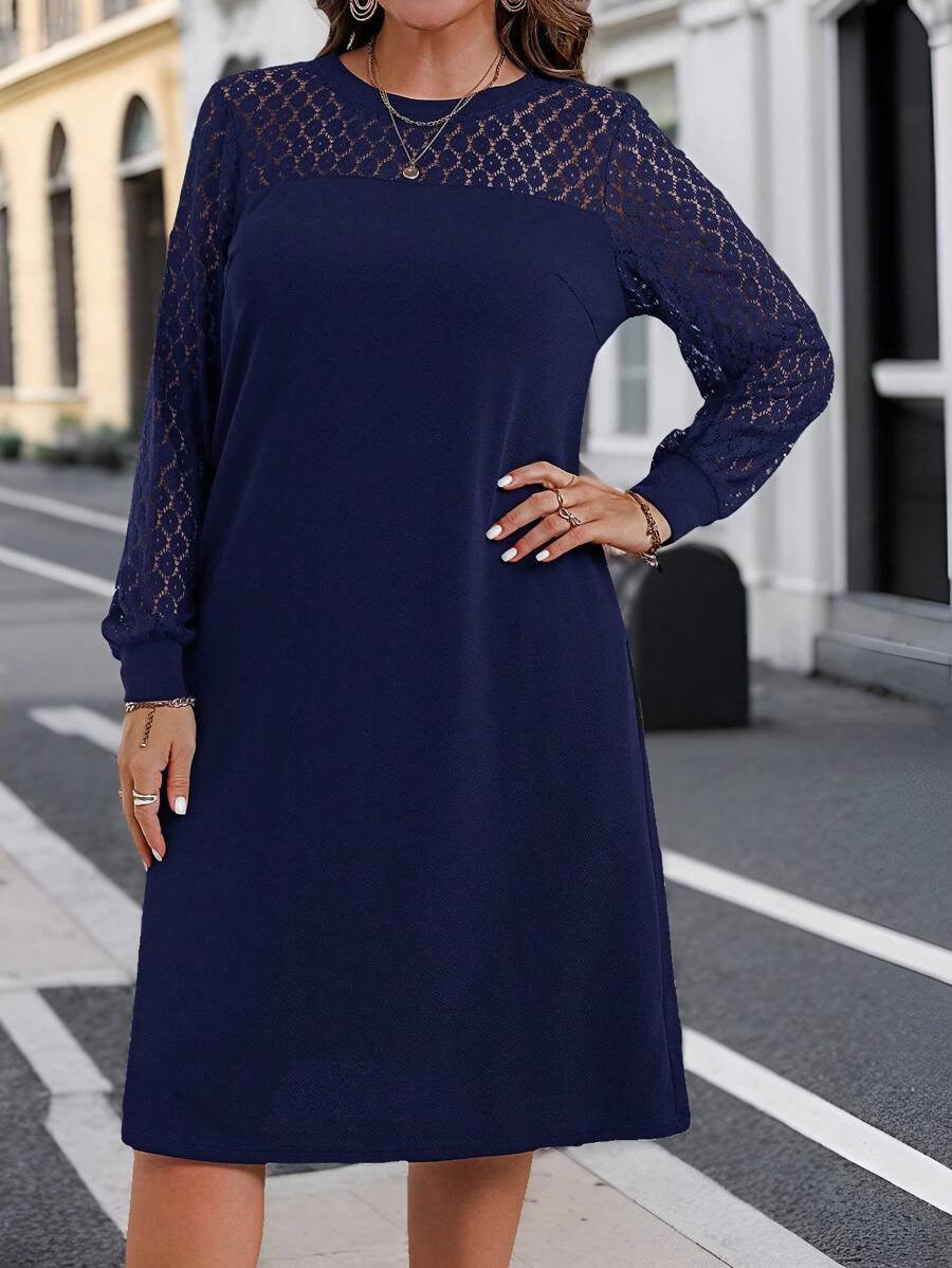 EMERY ROSE Plus Size Women's Solid Color Round Neck Contrast Lace Long Sleeve Straight Elegant Fall Dress