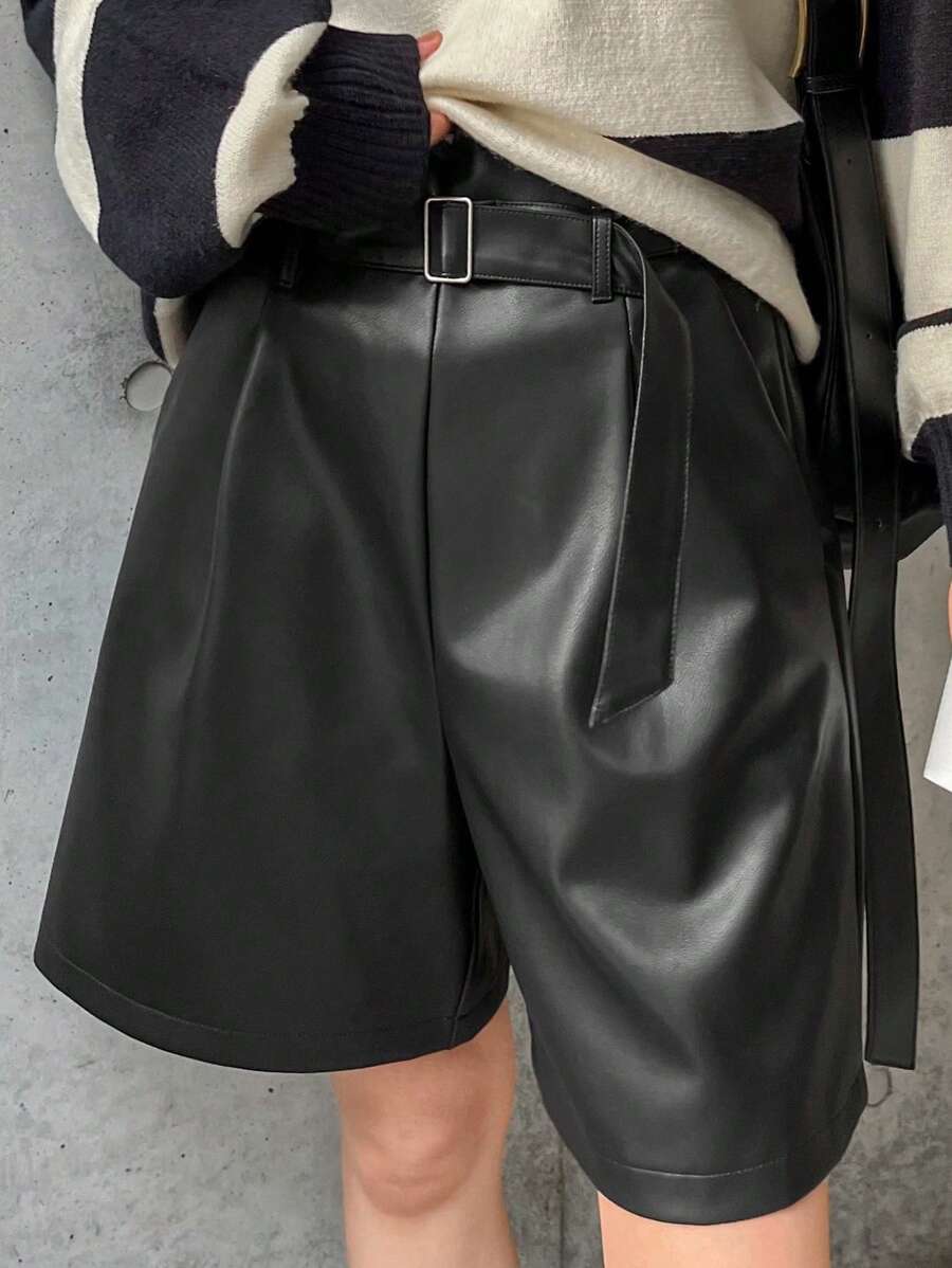 FRIFUL Women's Fashion PU Leather Pleated Loose Shorts