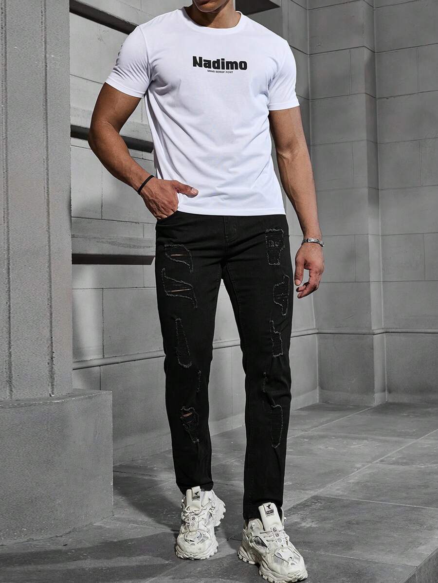 Manfinity LEGND Men Pocket Ripped Minimalist Jeans, Casual Everyday Wear
