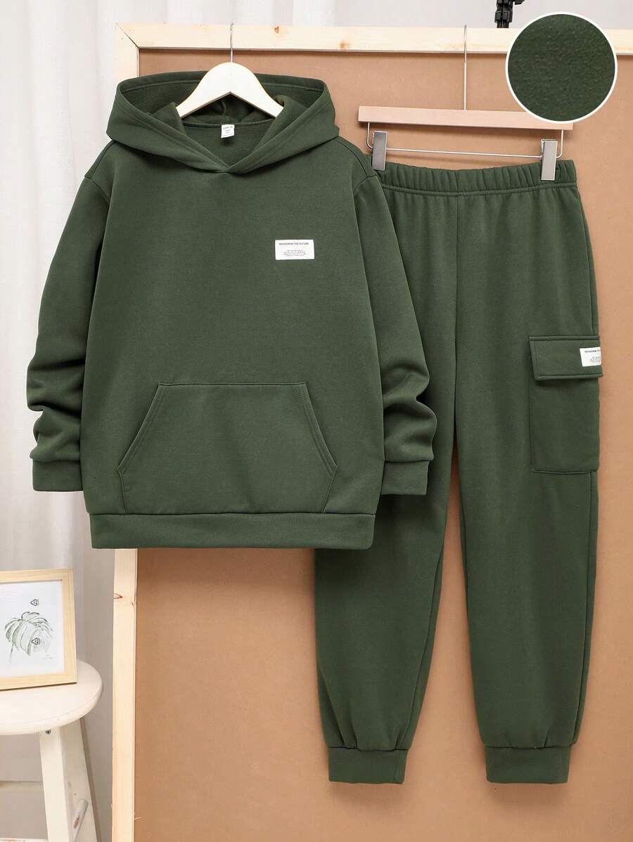 SHEIN 2pcs Kids/Tween Boy Casual Letter Graphic Hoodie Sweatshirt And Loose Drawstring Pants Knit Set, Suitable For Commuting, School, Casual, Vacation, Sports, Fit For Spring, Summer, Autumn, Winter Seasons