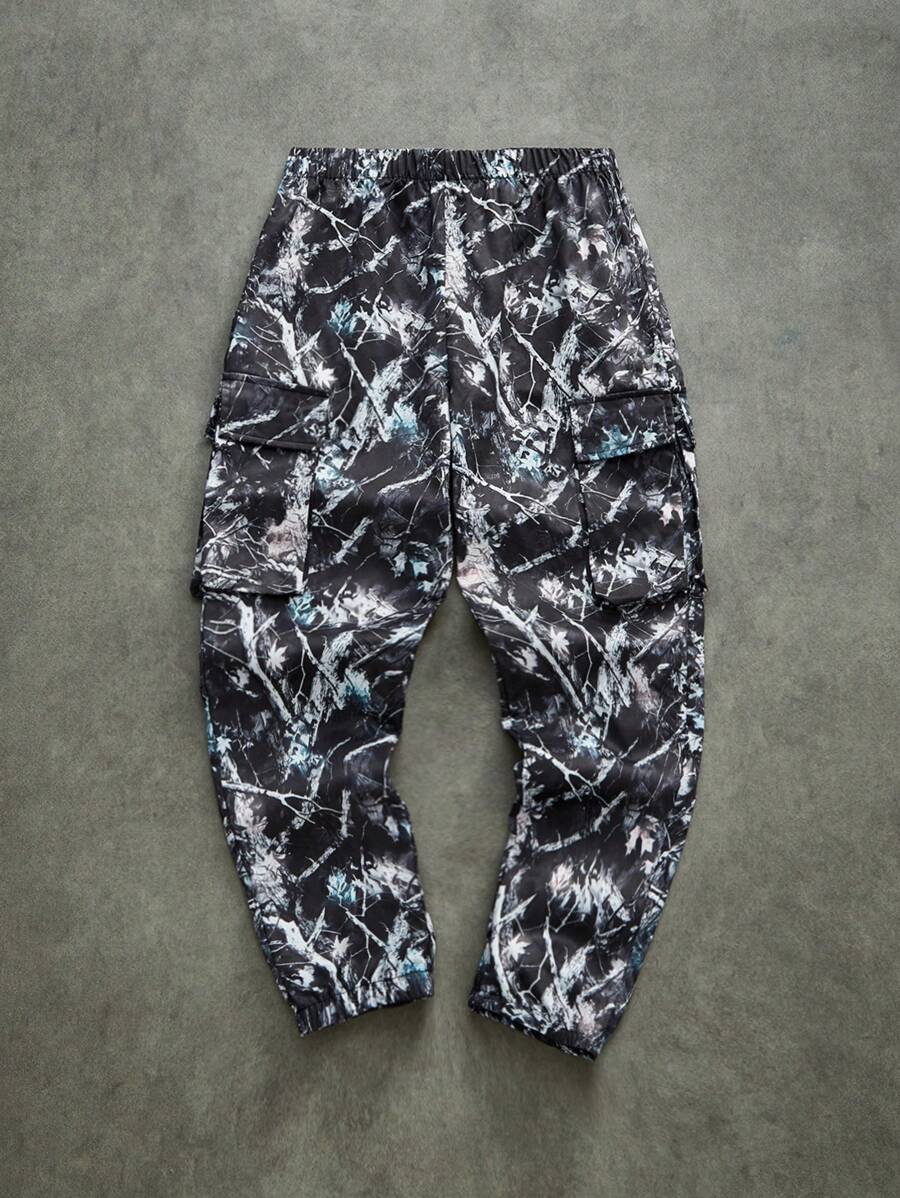 SHEIN Pantalones holgados informales de camuflaje con cordón para niños preadolescentes