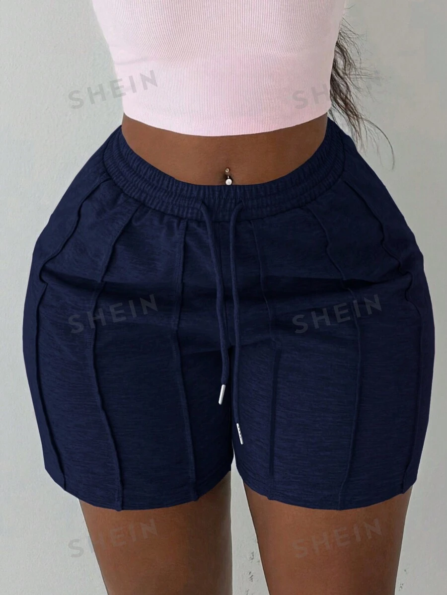 Slaydiva Pantalones cortos de mujer de color gris claro, tipo deportivos casuales de verano con diseño de pinza frontal y pliegues en cinco octavos, pantalones cortos tipo ciclista o chándal