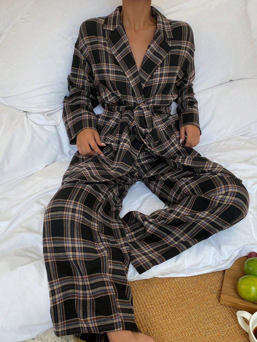 DAZY Conjunto de pijama sencillo con bata y pantalones a cuadros para mujer