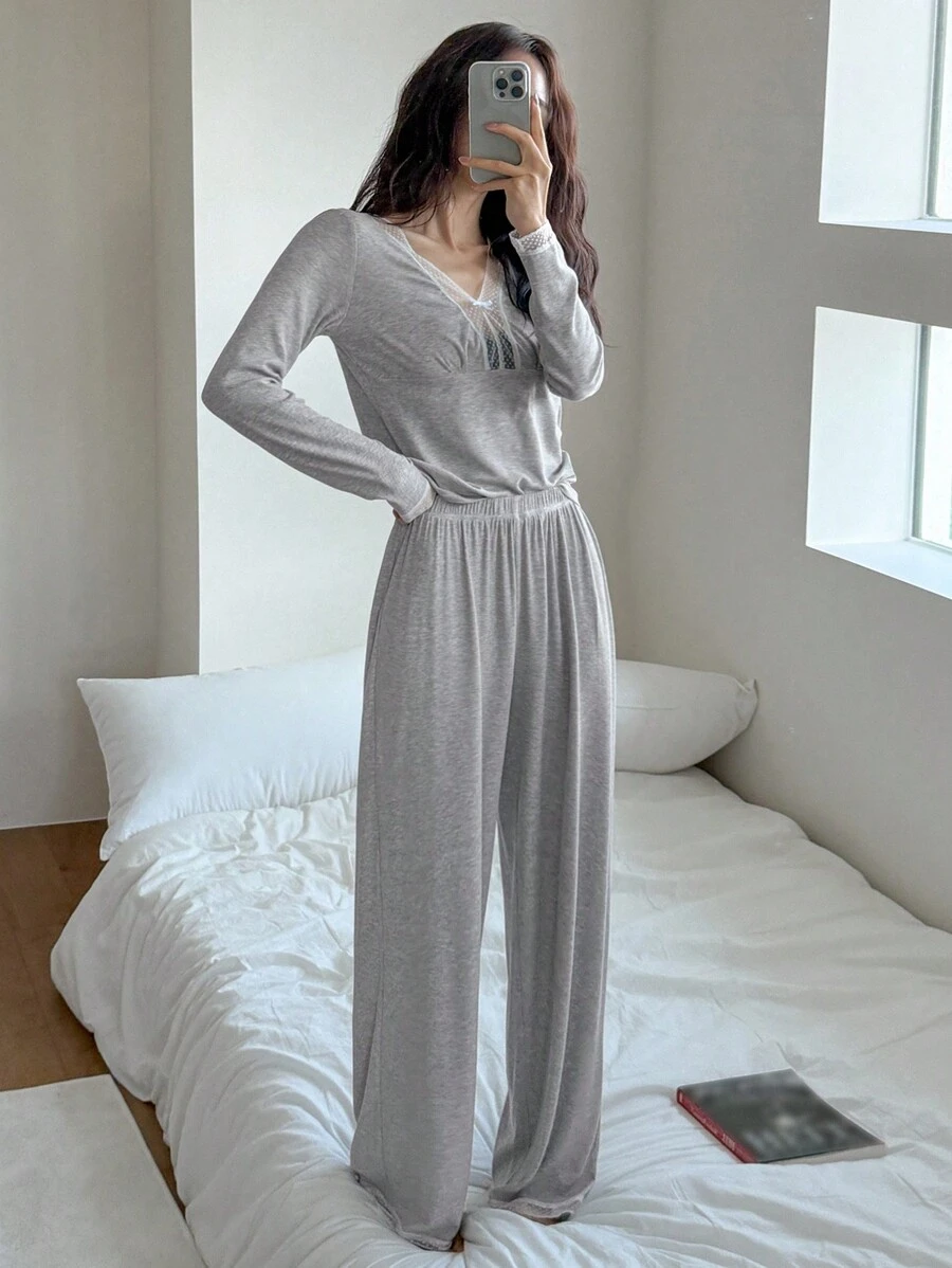 DAZY 1 Set de Ropa de Dormir de Punto Suave con Borde de Encaje
