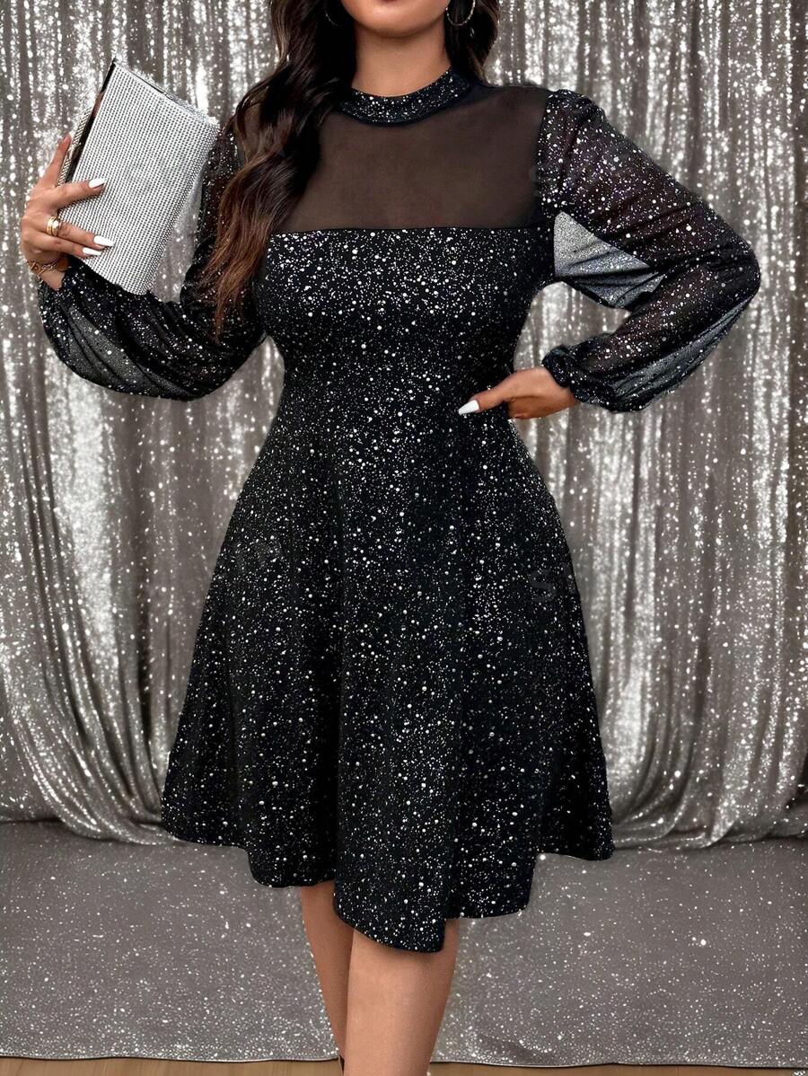 SHEIN Clasi Vestido de lujo de talla grande para mujer con cuello alto, manga farol y contraste de malla con estampado brillante