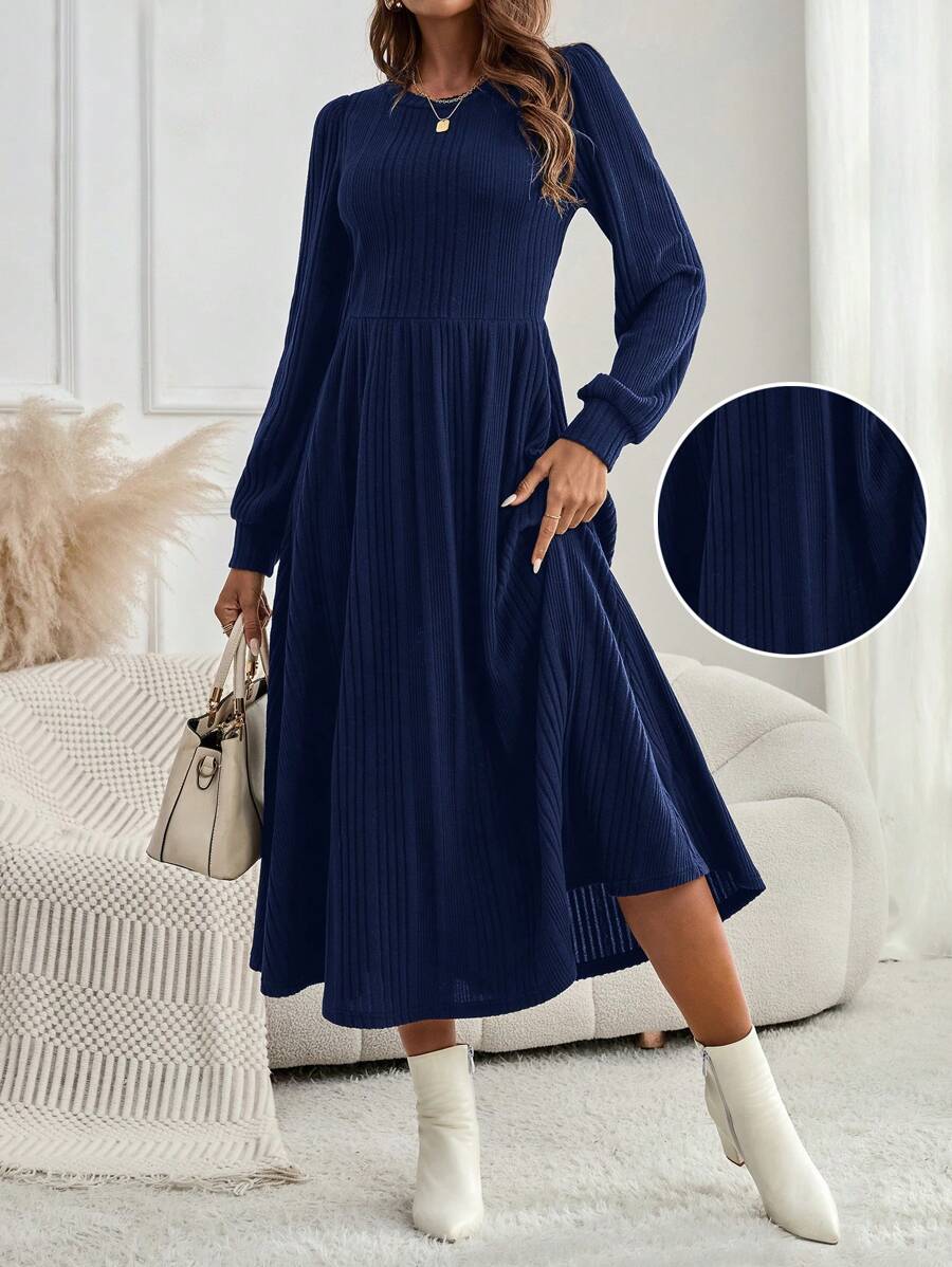 EMERY ROSE Women's Mid-Length Dress With Sleeves, Black, Women's Costumes Dress, Fall Women's Dresses, Black Long Sleeve Dress, Fall Clothes, Fall Dresses, Winter Dress, Winter Women's Clothes, Fall Women's Outfits