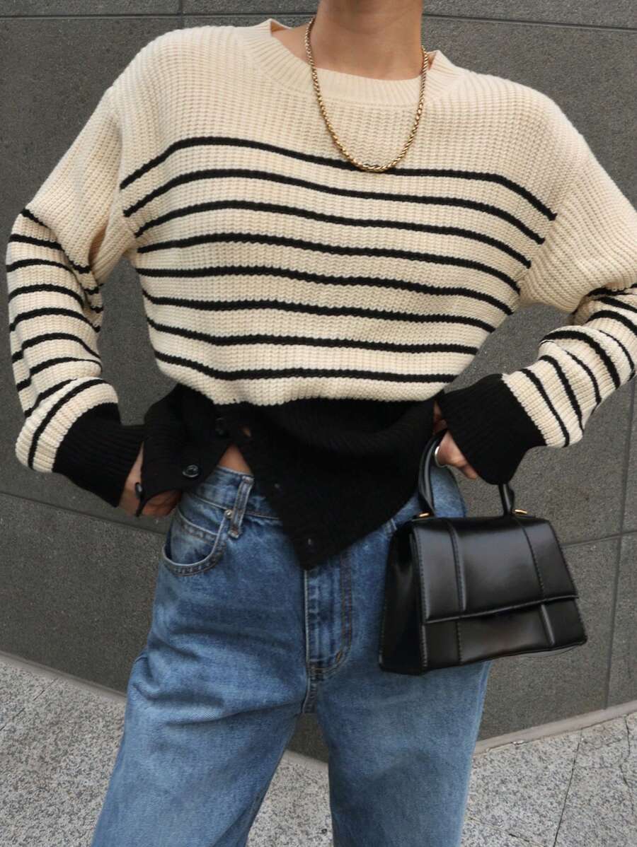 DAZY Contrast Striped Loose Crew Neck Long Sleeve Split Side Women Sweater