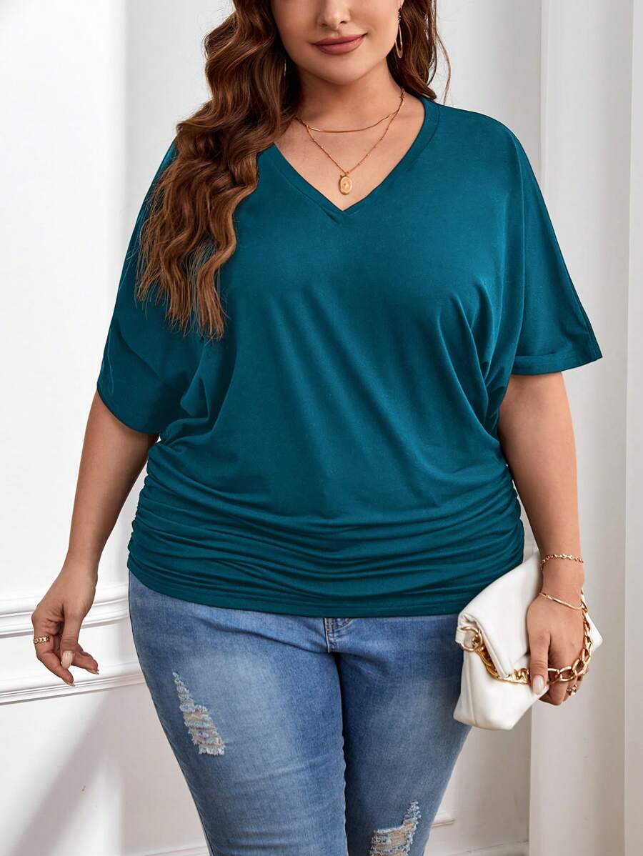 SHEIN Essnce Plus Size Women V-Neck Batwing Short Sleeve Casual Loose T-Shirt, Solid Color
