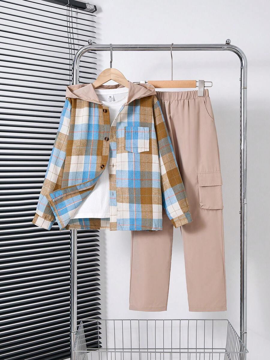 SHEIN Conjunto De 2 Peças De Jaqueta Xadrez Com Capuz E Calça Casual Decorada Com Bolso Para Meninos Com Idade De Transição