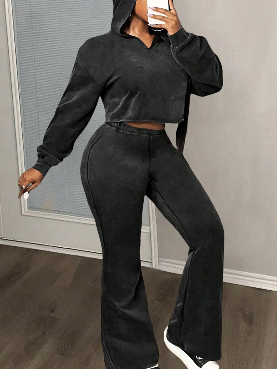 Slaydiva 2024 New Thanksgiving Women 2 Pieces Set, Casual Street Style Snowflake Fabric V-Neck Loose Long Sleeve Top And Pants