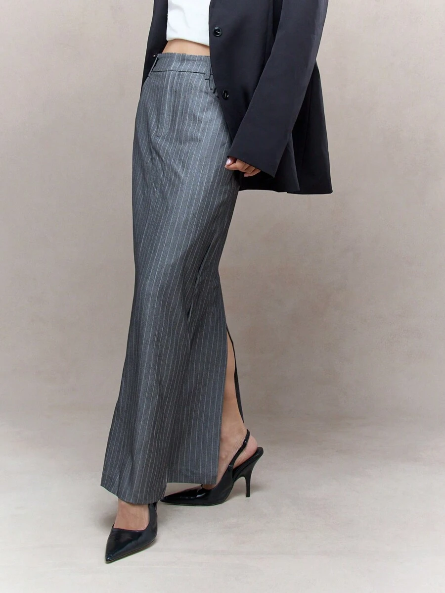 MISSGUIDED Tailored Pinstripe Maxi Skirt With Back Slit