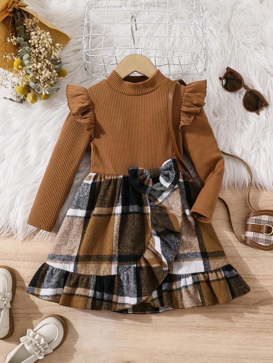 SHEIN Vestido ajustado de niña con cuello redondo, volantes, parches lisos y a cuadros